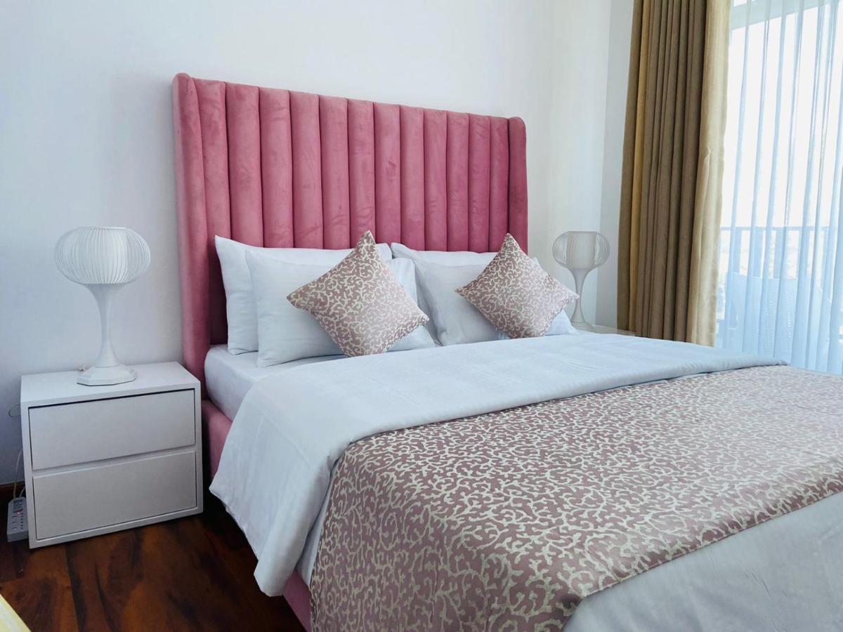 Grand Winterberry - Lake View Luxury Residence ヌワラ・エリヤ エクステリア 写真