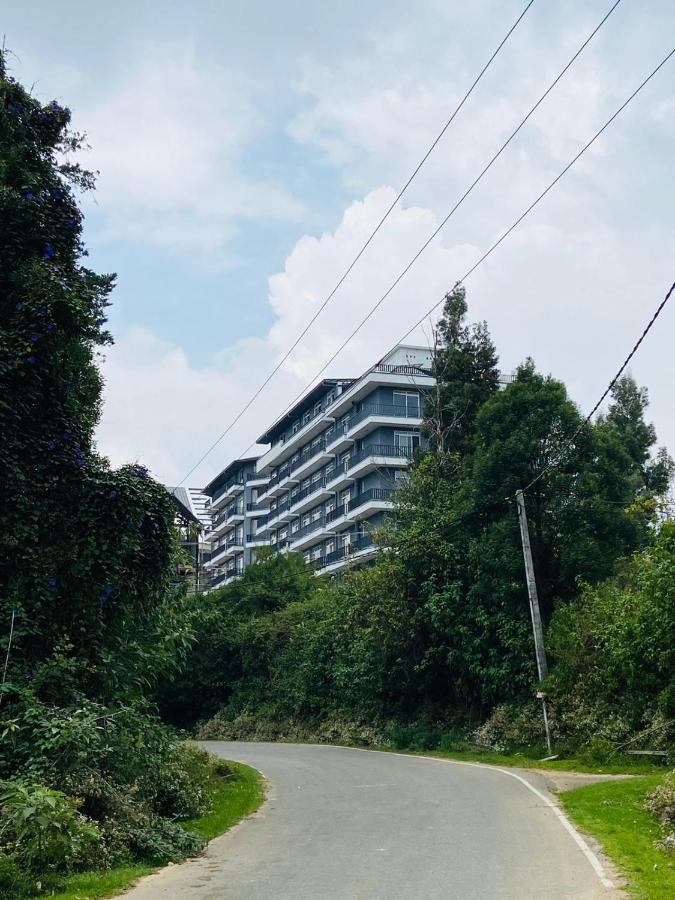 Grand Winterberry - Lake View Luxury Residence ヌワラ・エリヤ エクステリア 写真