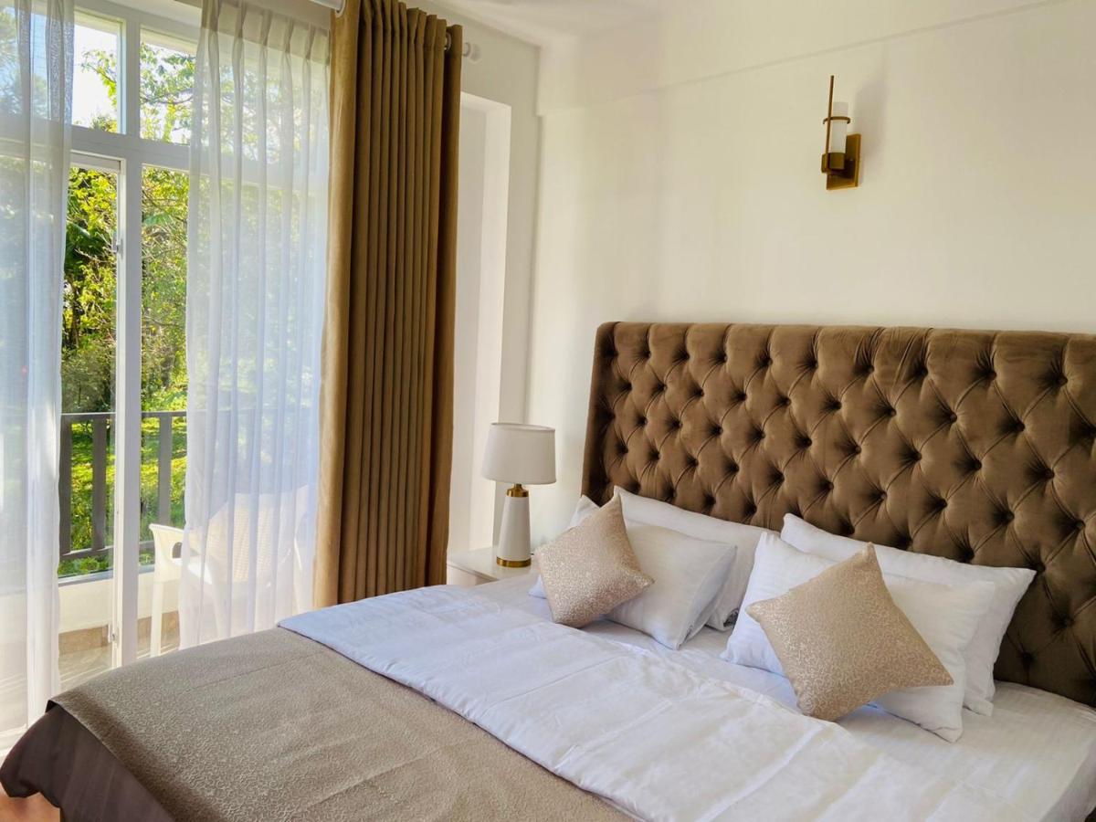 Grand Winterberry - Lake View Luxury Residence ヌワラ・エリヤ エクステリア 写真