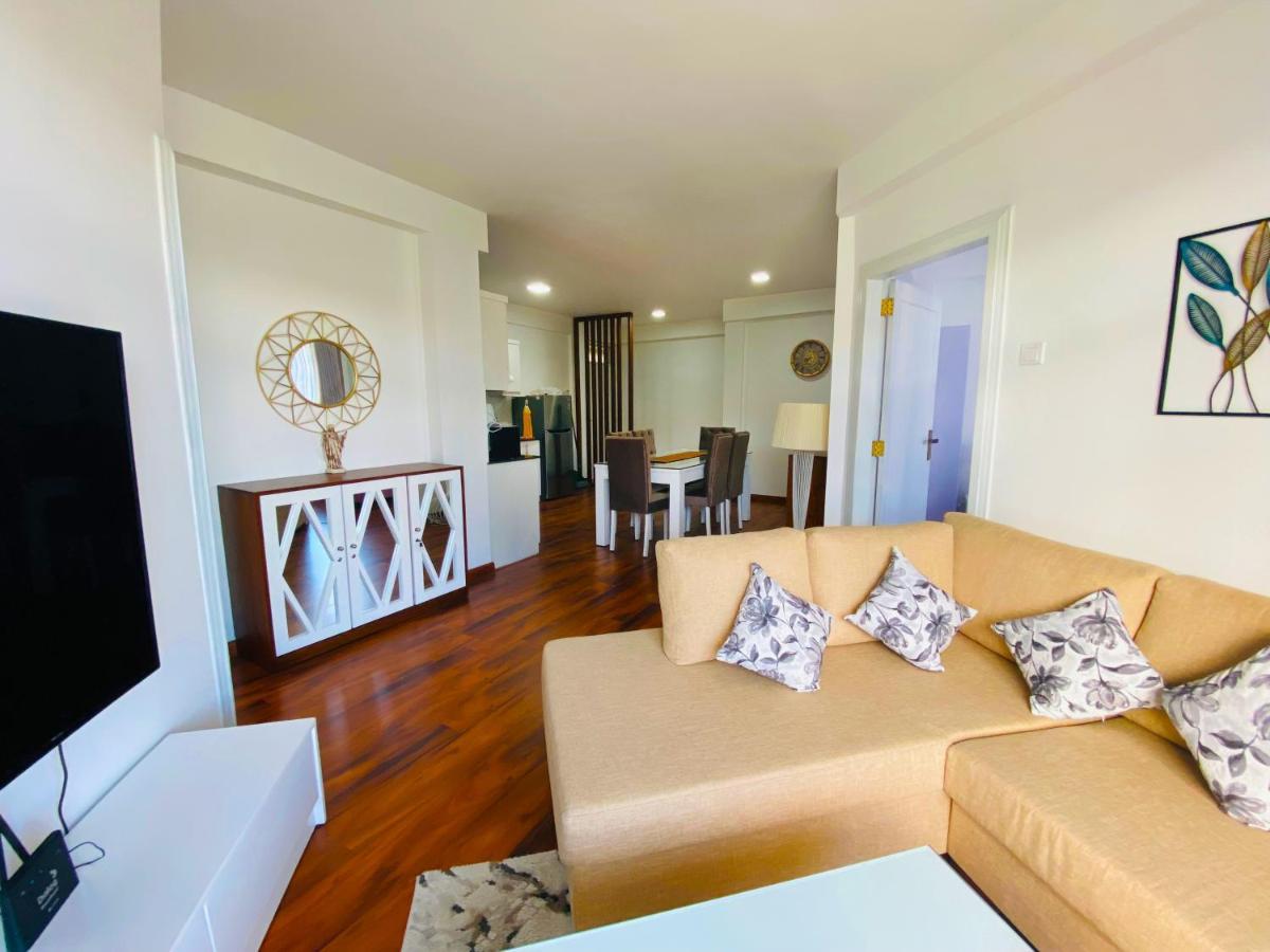 Grand Winterberry - Lake View Luxury Residence ヌワラ・エリヤ エクステリア 写真