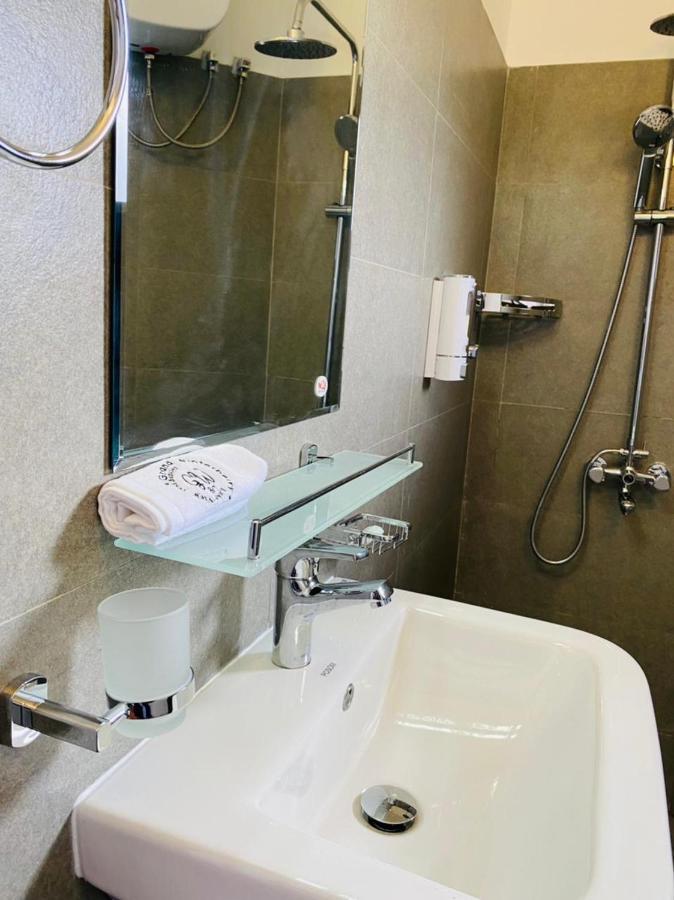 Grand Winterberry - Lake View Luxury Residence ヌワラ・エリヤ エクステリア 写真