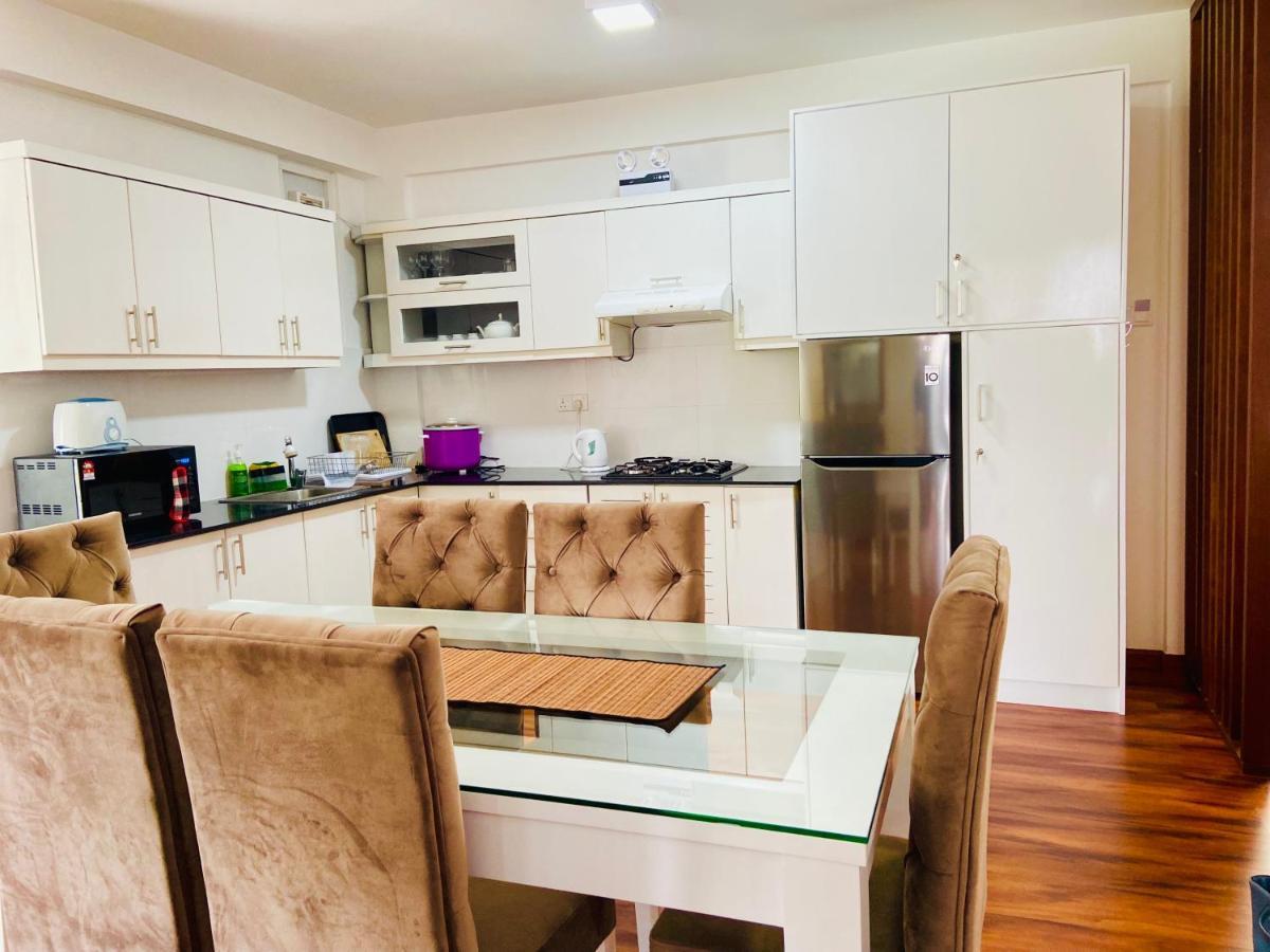Grand Winterberry - Lake View Luxury Residence ヌワラ・エリヤ エクステリア 写真